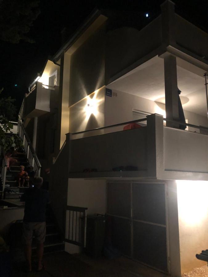 Tomo Apartment Starigrad Exterior photo