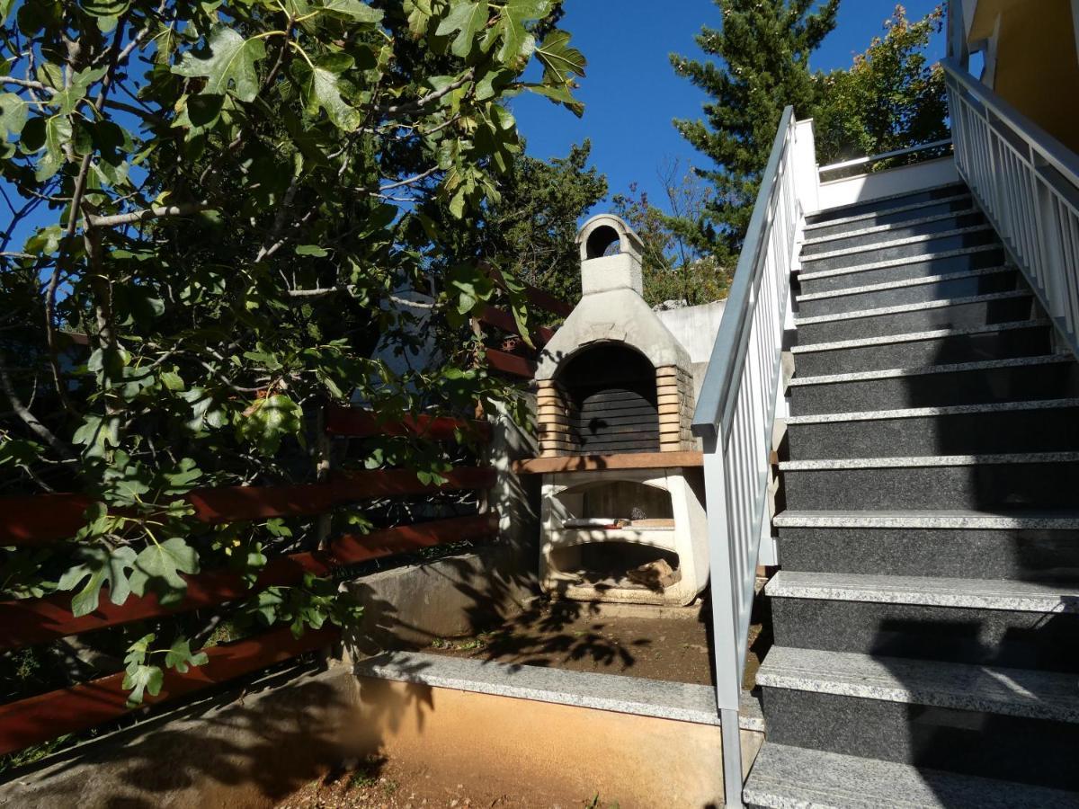 Tomo Apartment Starigrad Exterior photo